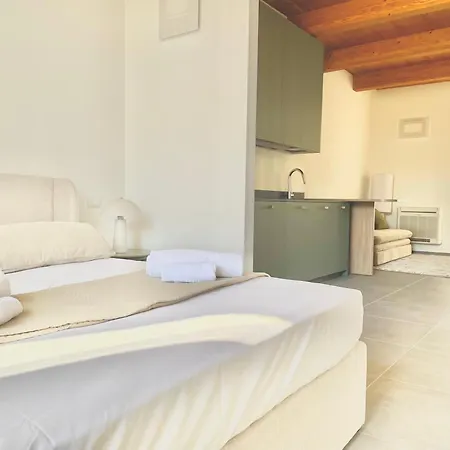 Monolocale Vista Castello - Dimora Dell'ulivo 4 ヴェルッキオ