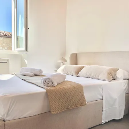 Monolocale Vista Castello - Dimora Dell'ulivo 4 ヴェルッキオ